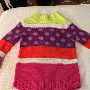 Gymboree size 4, sweater, little bit of pilling in a few spots Smoke free home